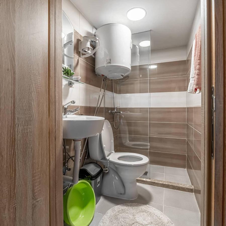 Studio Apartment Djole Nikšić المظهر الخارجي الصورة